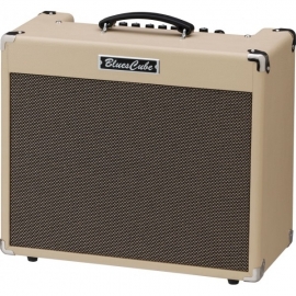 Roland Blues Cube Stage