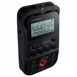 ROLAND R-07 BK