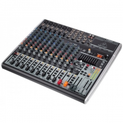 BEHRINGER XENYX X1832USB