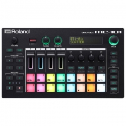 ROLAND MC-101